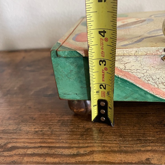 Tramp Art Wood Cigar Box Storage Hand Painted - Picture 11 of 12